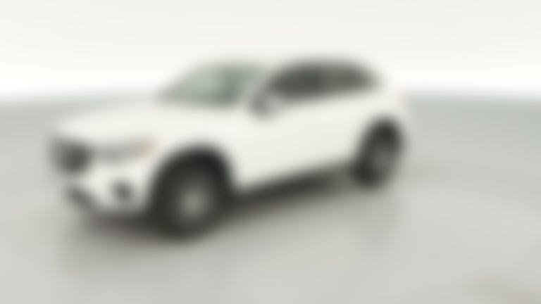 2025 Mercedes-Benz GLC vehicle photo