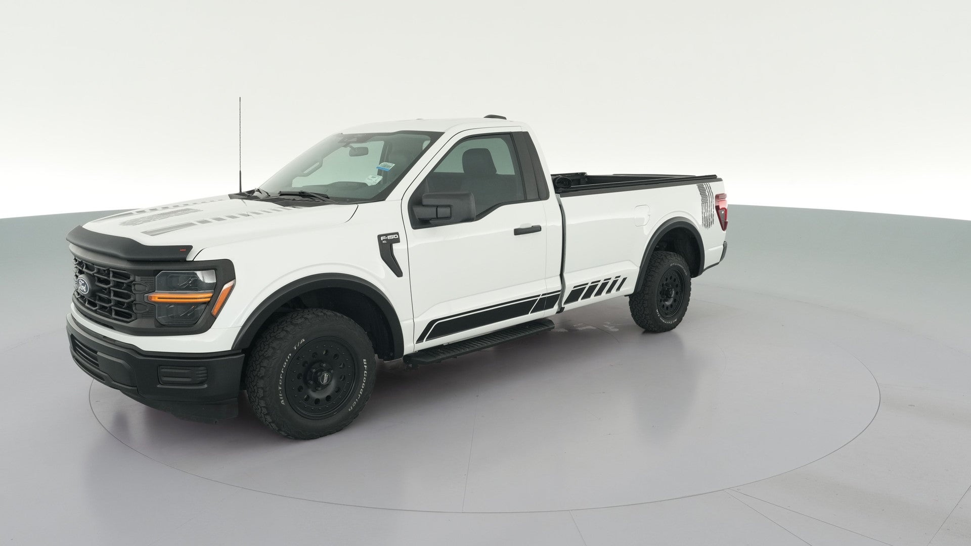 2024 Ford F150 Regular Cab vehicle photo