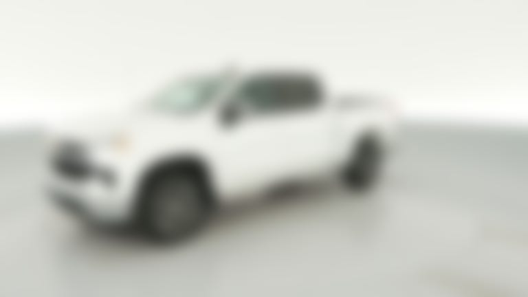2023 Chevrolet Silverado 1500 Crew Cab vehicle photo