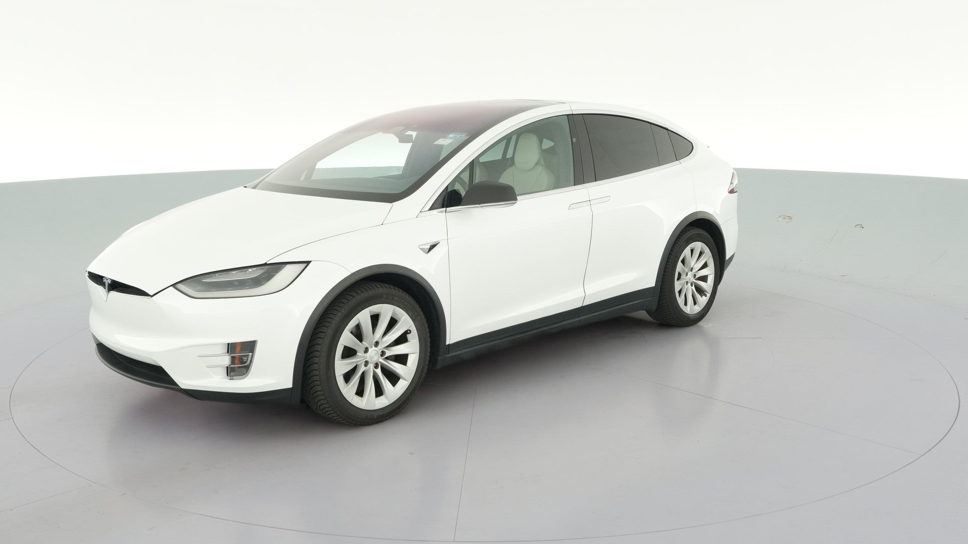 2020 Tesla Model X vehicle photo