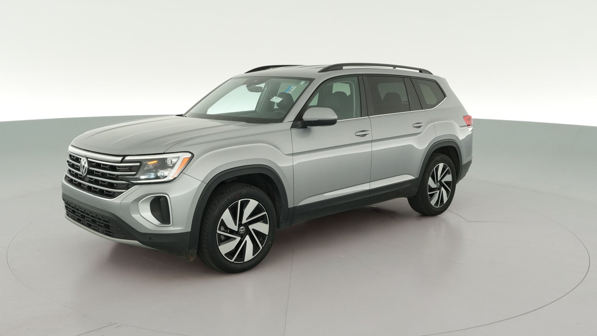 2025 Volkswagen Atlas vehicle photo
