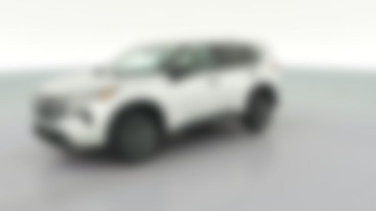 2024 Nissan Rogue vehicle photo
