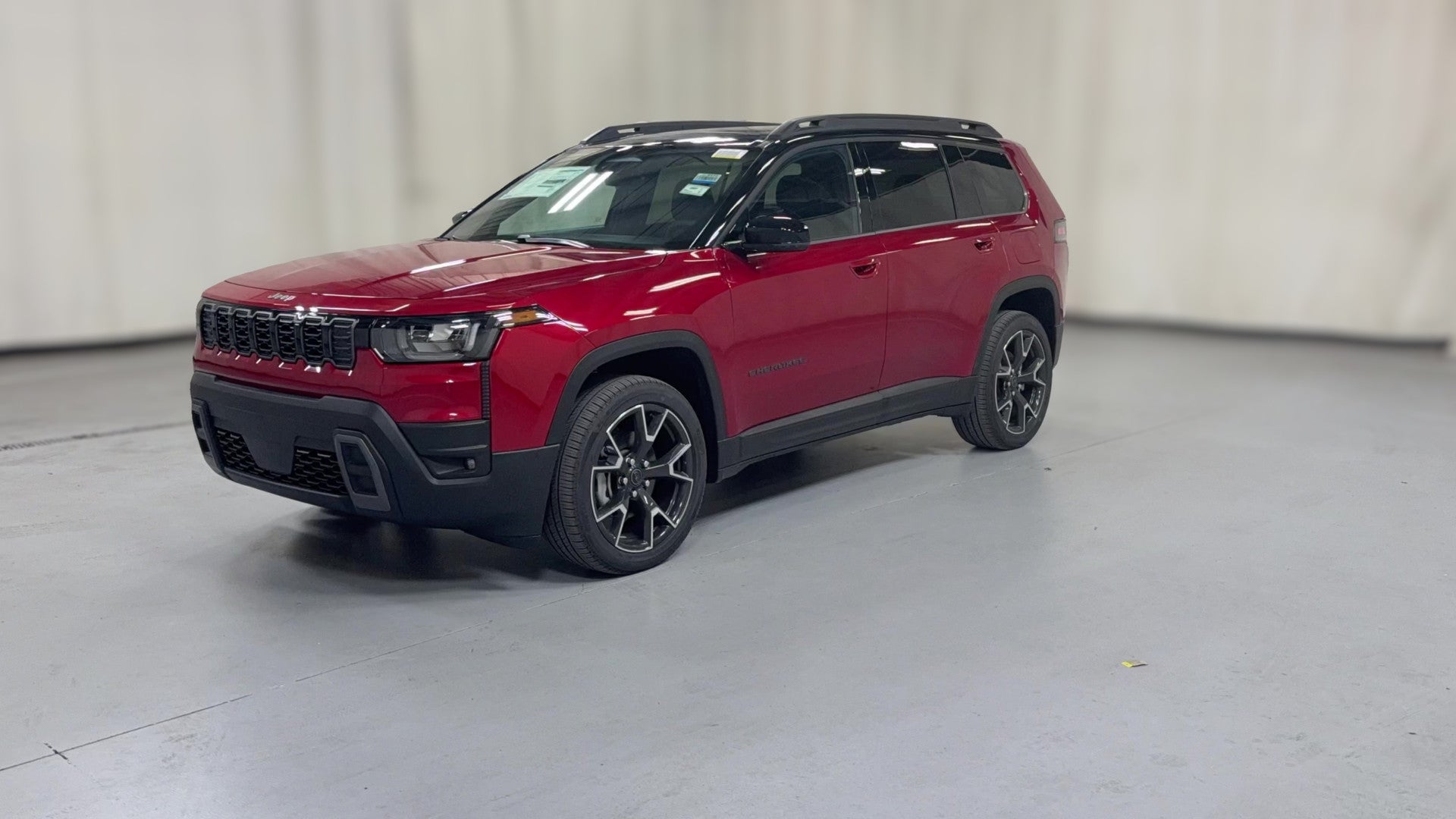 2026 Jeep Cherokee vehicle photo