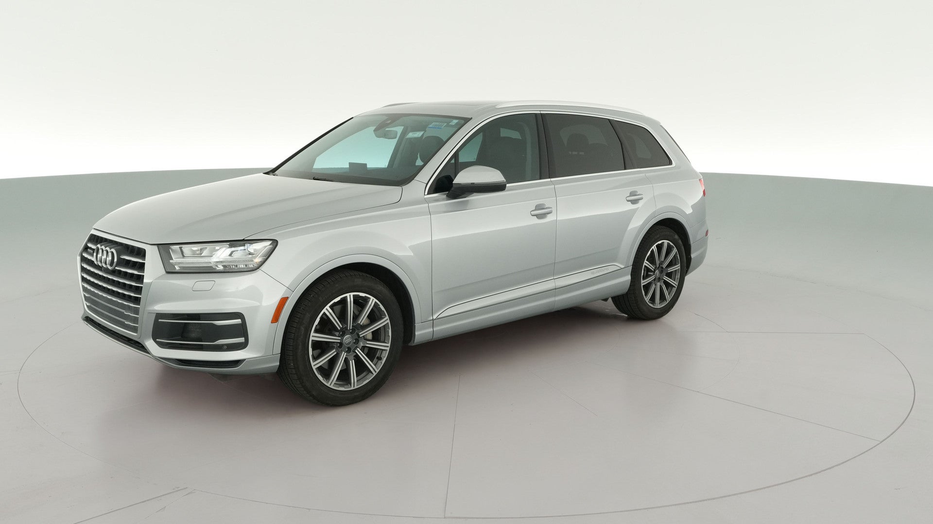 2017 Audi Q7 vehicle photo