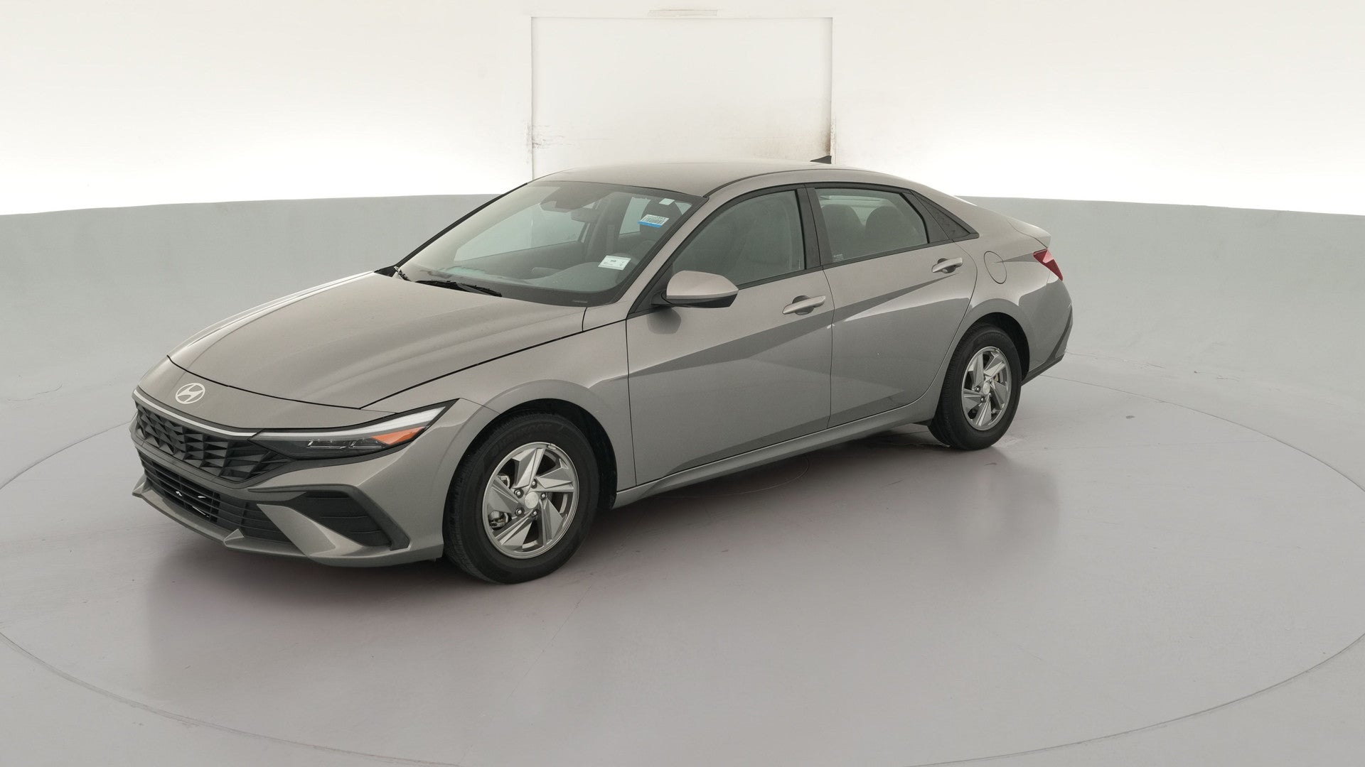 2024 Hyundai Elantra vehicle photo