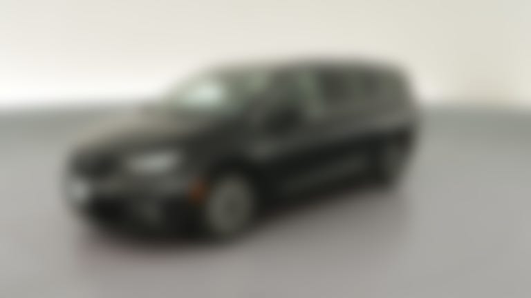 2024 Chrysler Pacifica Hybrid vehicle photo