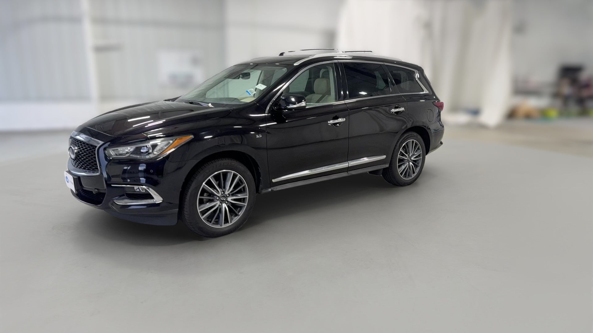 2019 INFINITI QX60 vehicle photo