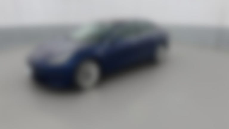 2018 Tesla Model 3 vehicle photo