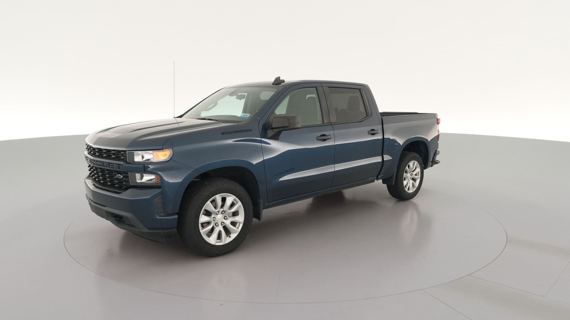 2022 Chevrolet Silverado 1500 Limited Crew Cab vehicle photo