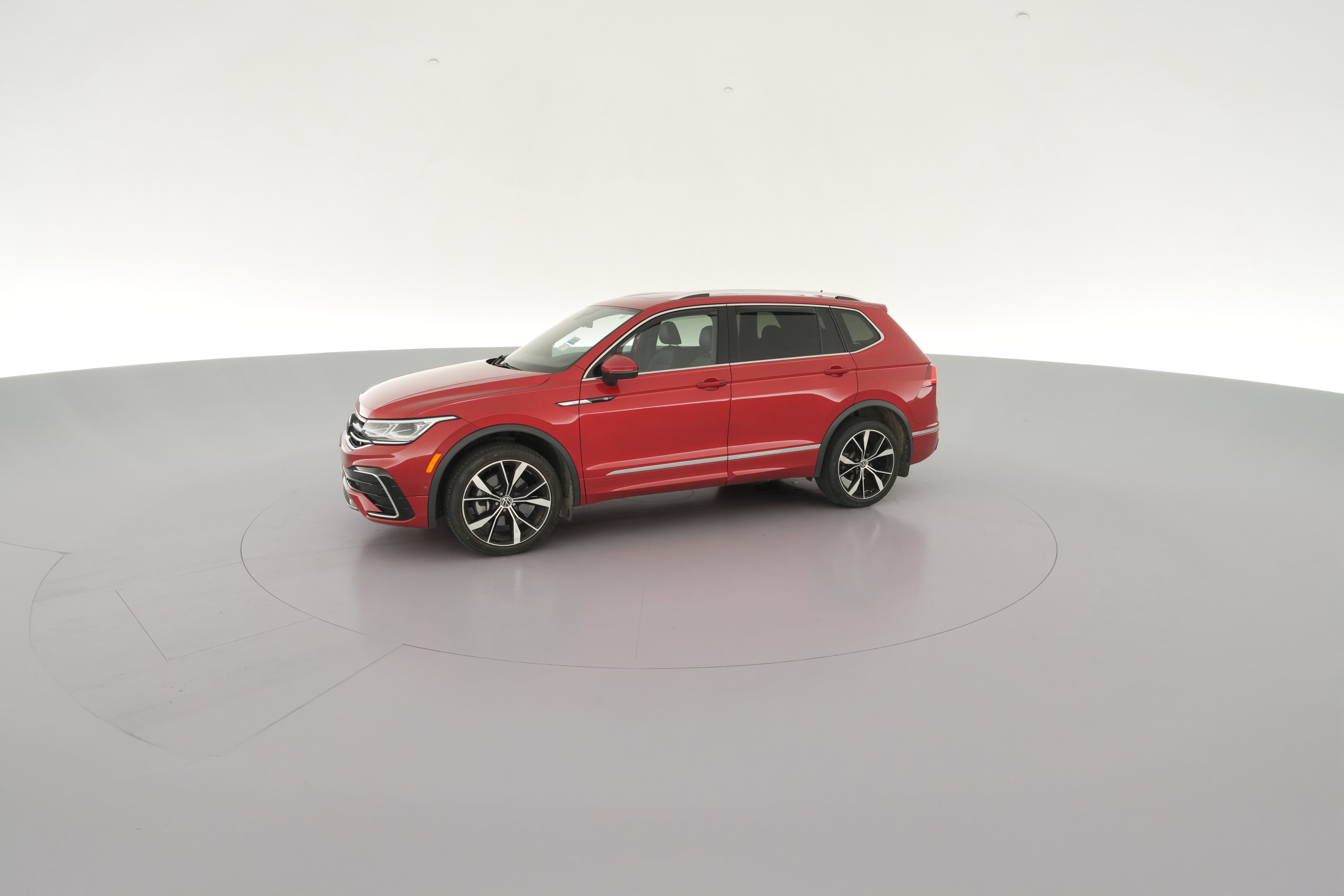 2024 Volkswagen Tiguan SEL R-LINE - Photo 25