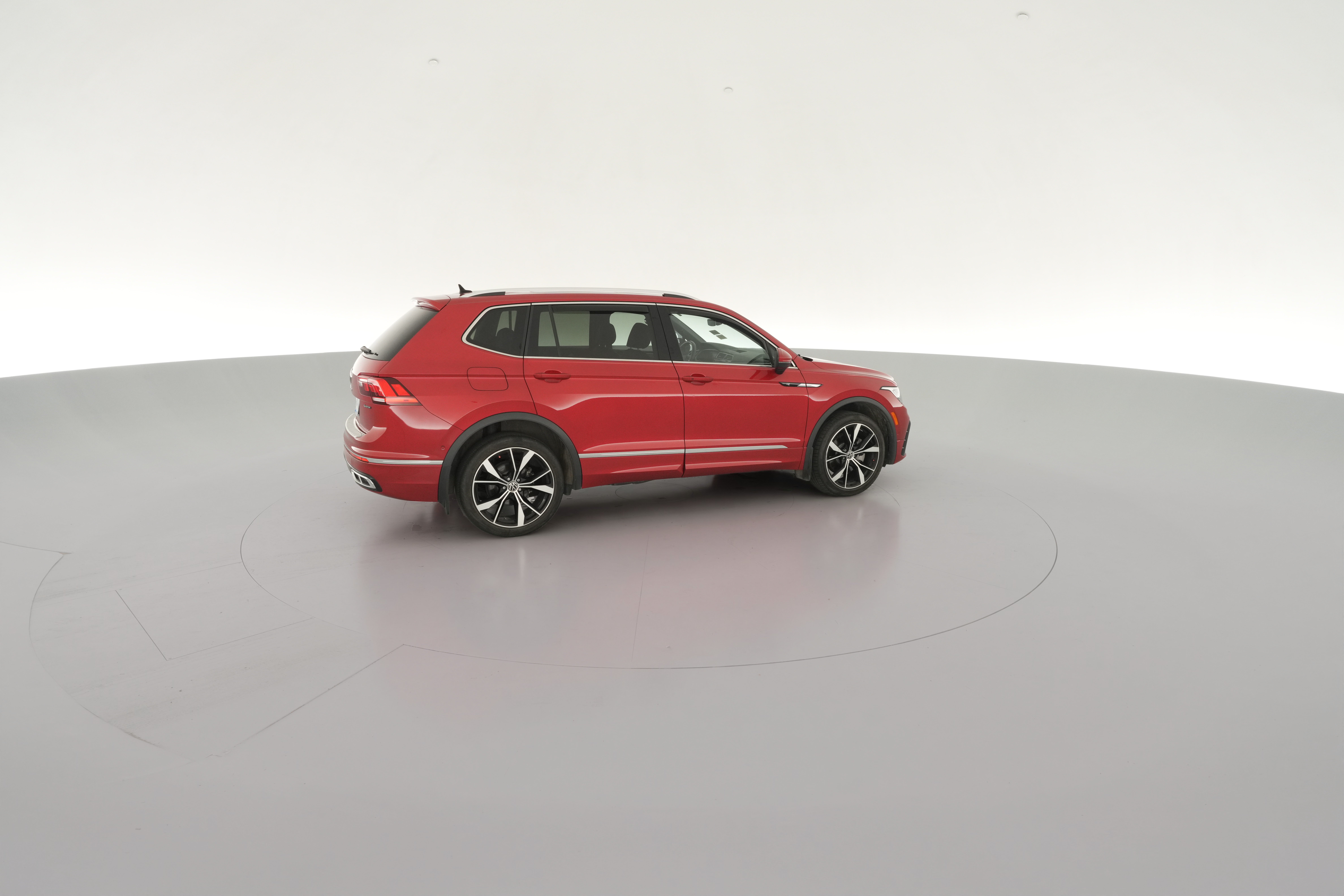 2024 Volkswagen Tiguan SEL R-LINE - Photo 33