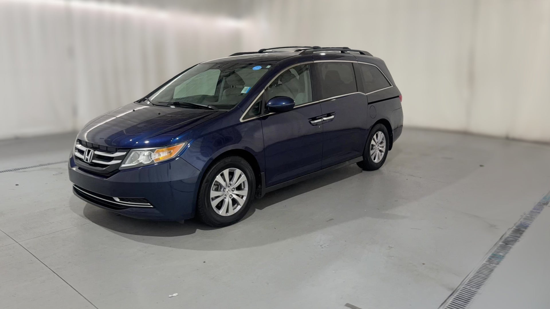 2016 Honda Odyssey vehicle photo