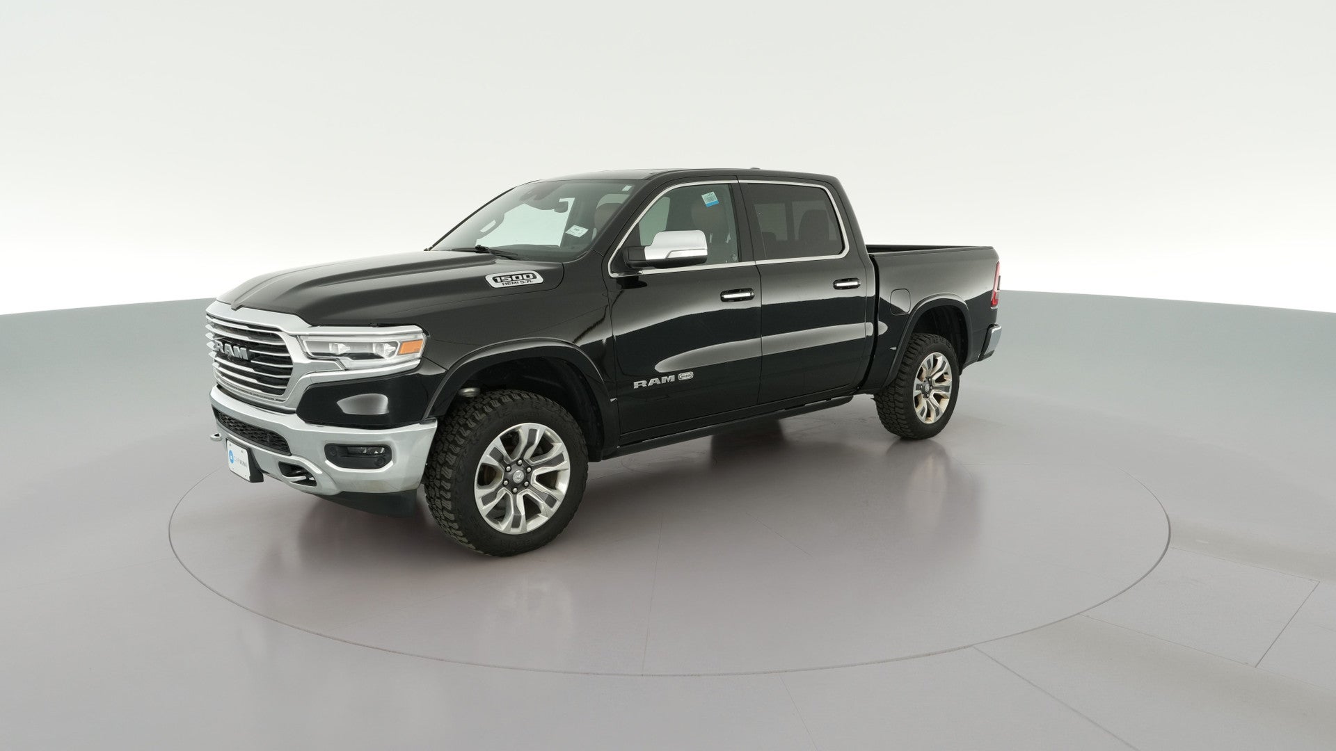 2019 Ram 1500 Crew Cab vehicle photo