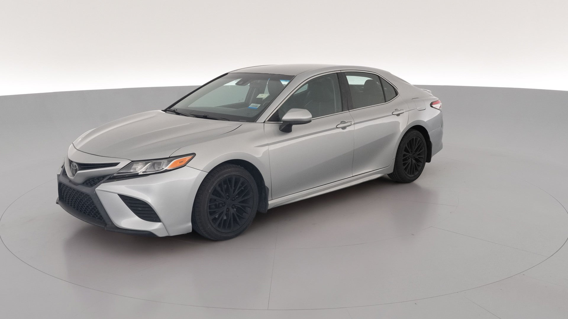 2018 Toyota Camry vehicle photo