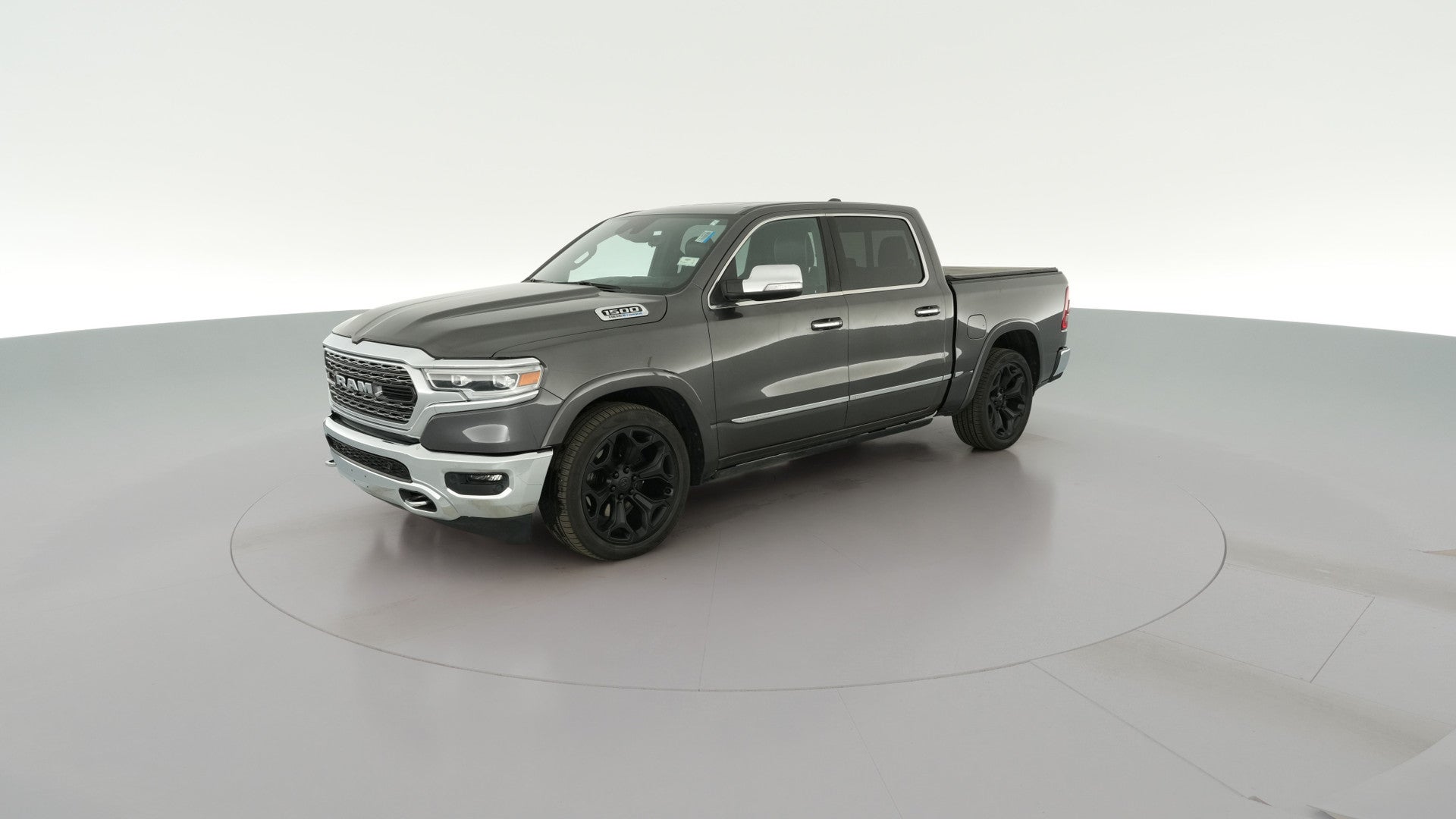 2022 Ram 1500 Crew Cab vehicle photo