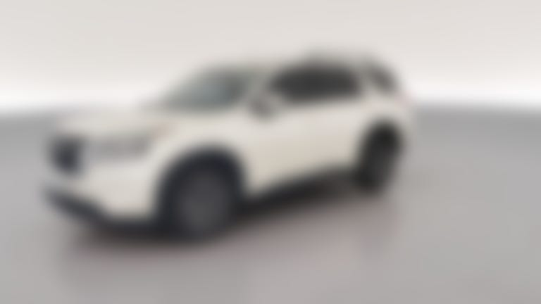 2024 Nissan Pathfinder vehicle photo