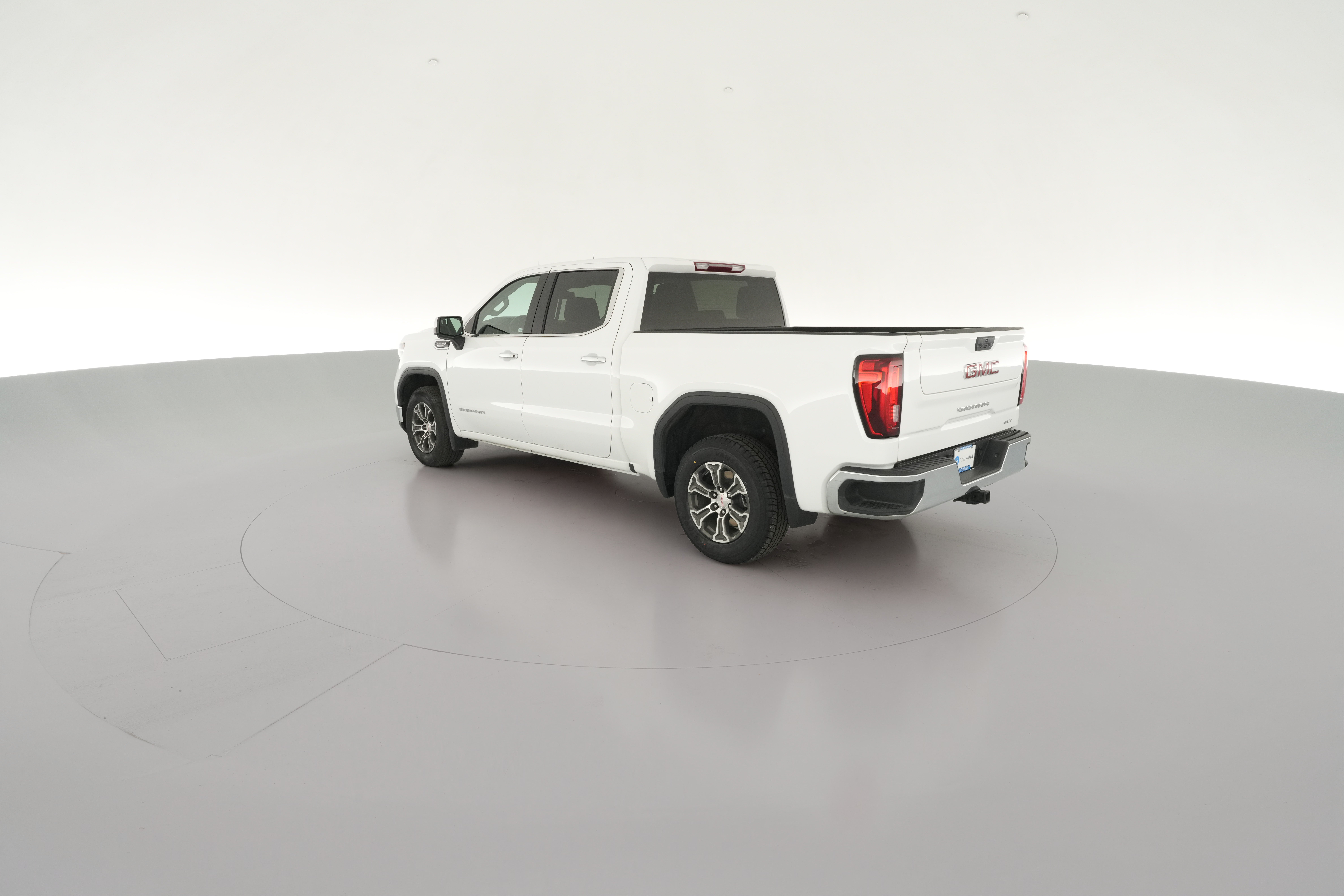 2024 GMC Sierra 1500 SLT - Photo 33