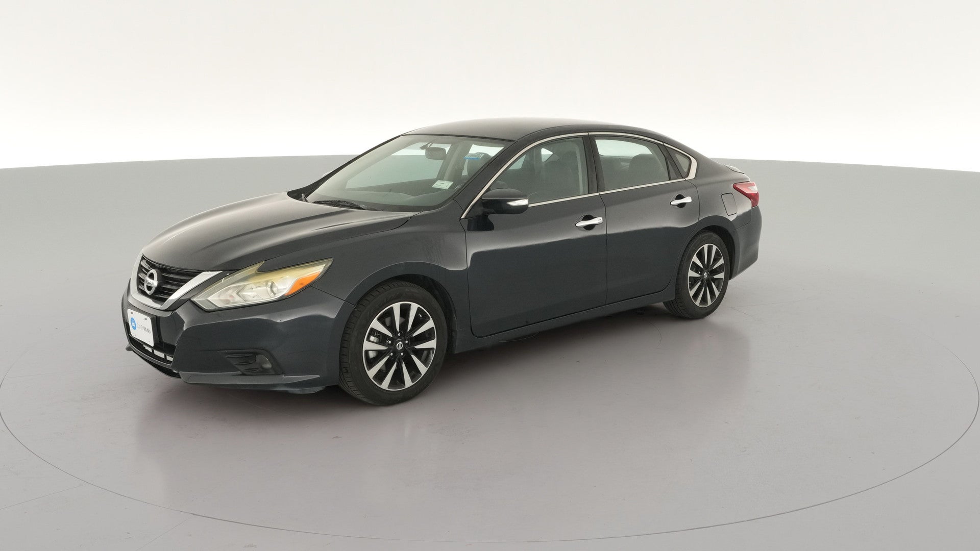 2018 Nissan Altima vehicle photo