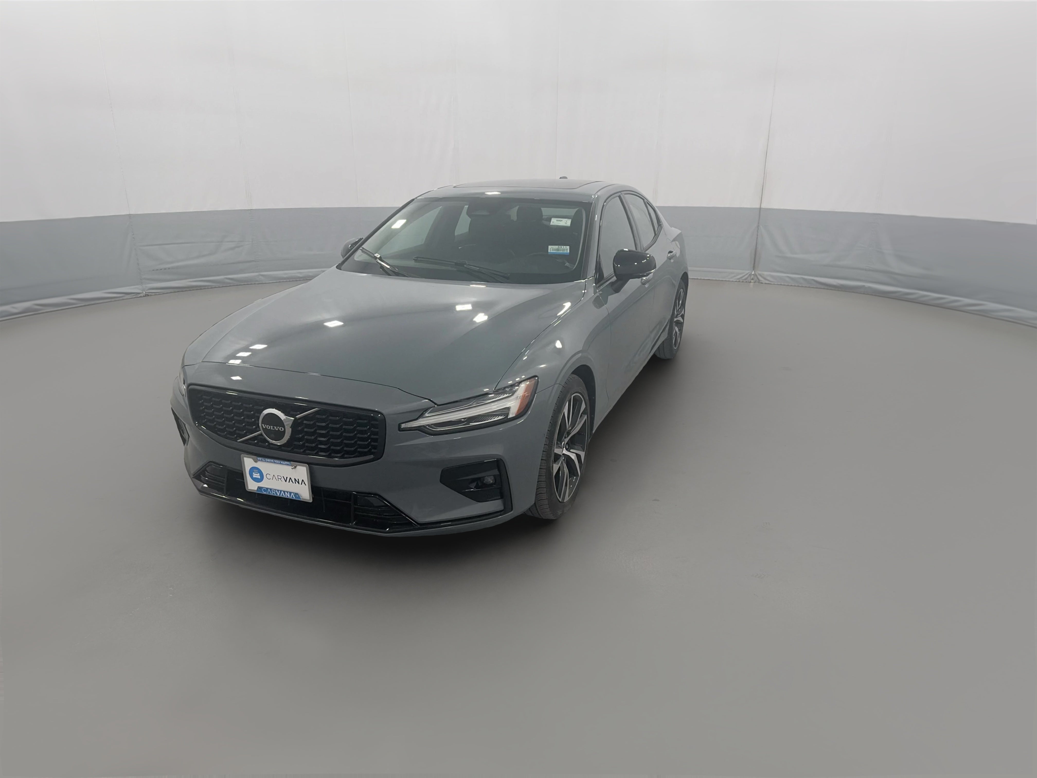 2023 Volvo S60 Plus - Photo 23