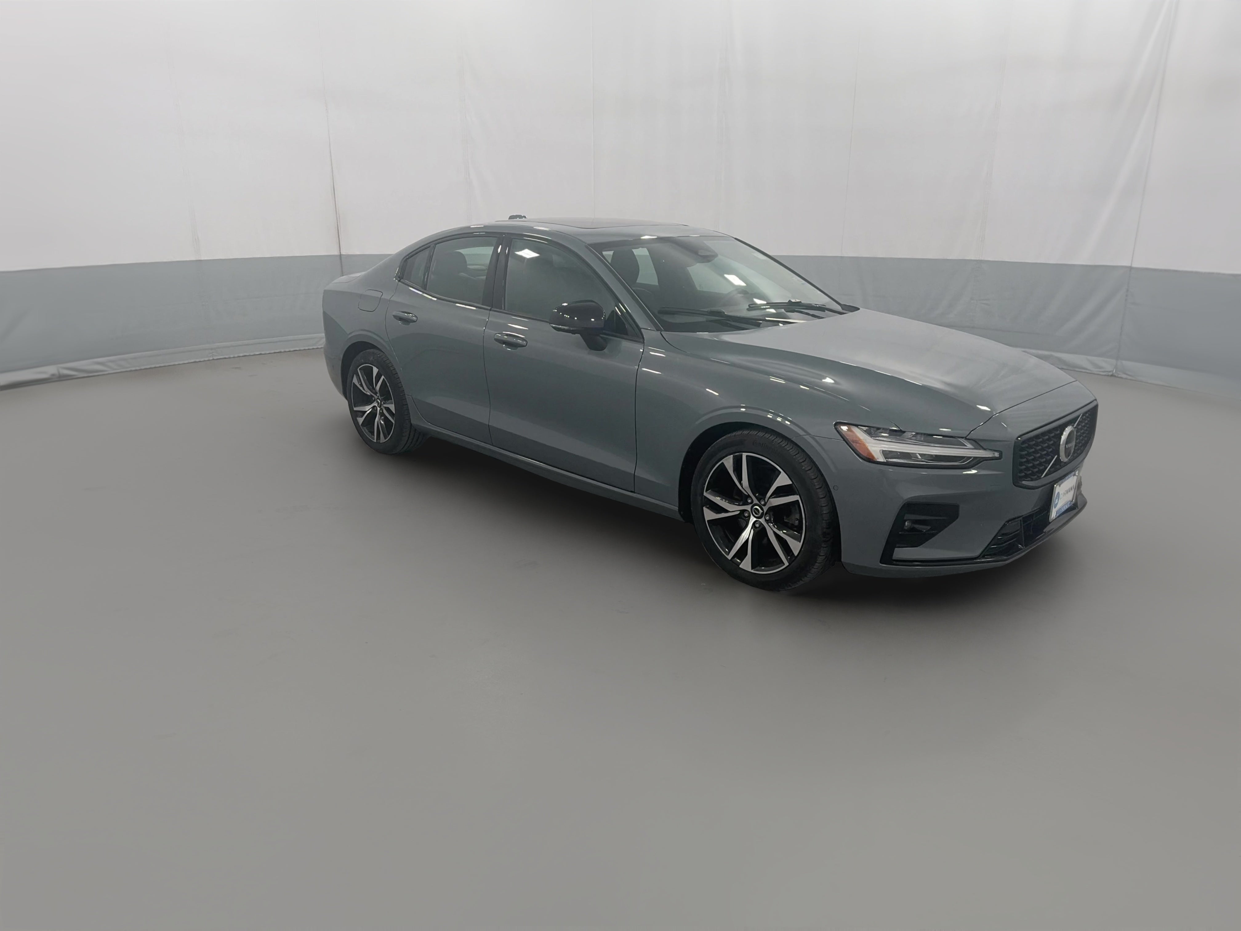 2023 Volvo S60 Plus - Photo 36
