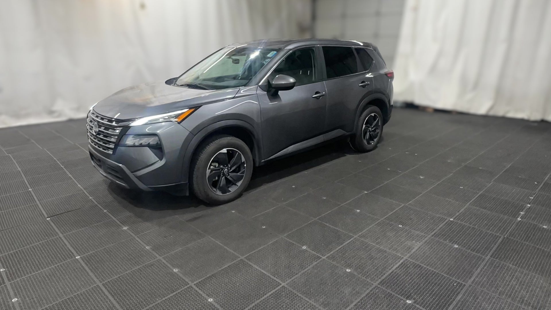 2025 Nissan Rogue vehicle photo