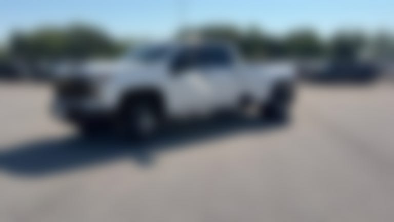 2025 Chevrolet Silverado 3500 HD Crew Cab vehicle photo