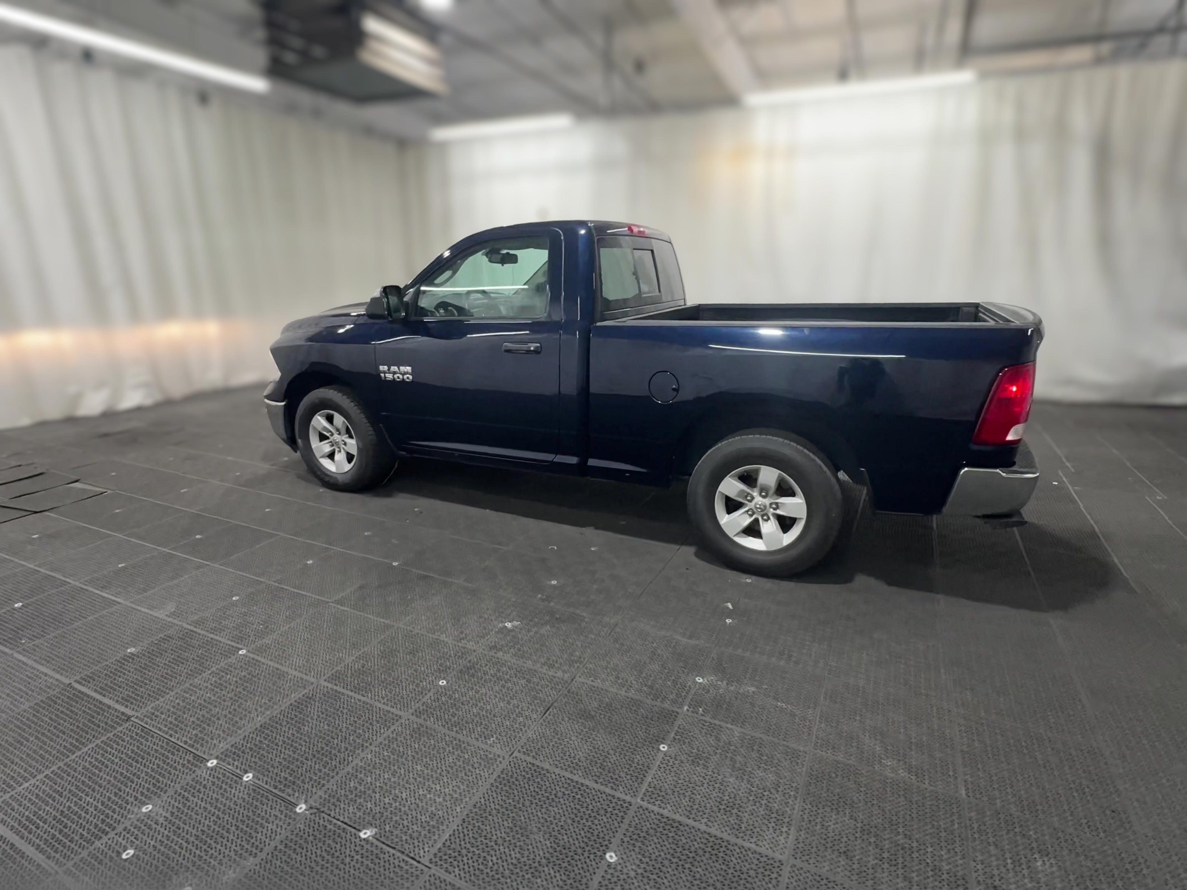 2016 RAM Ram 1500 Pickup Tradesman - Photo 25