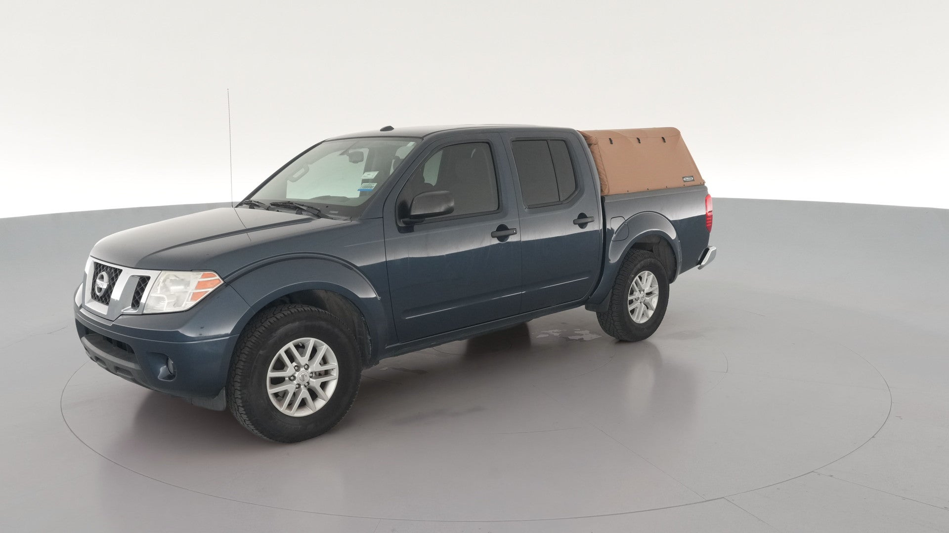 2016 Nissan Frontier Crew Cab vehicle photo