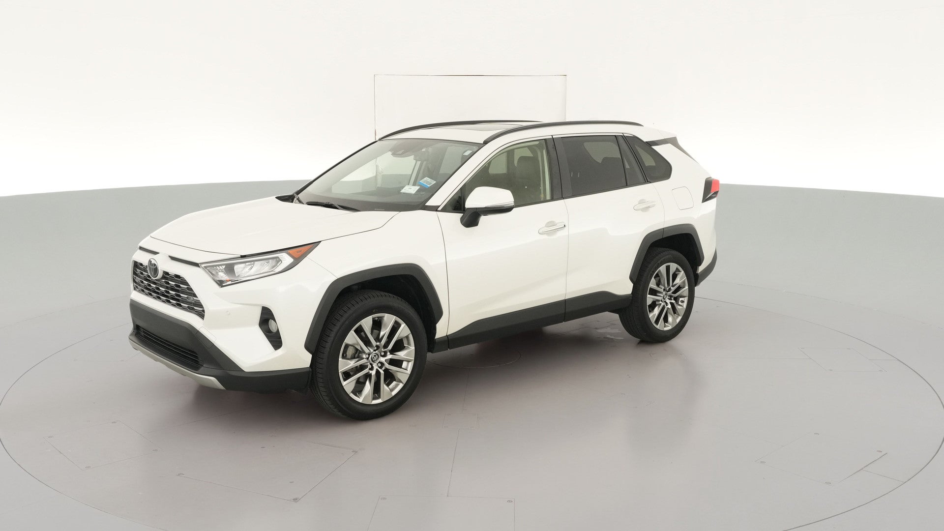 2019 Toyota RAV4 vehicle photo