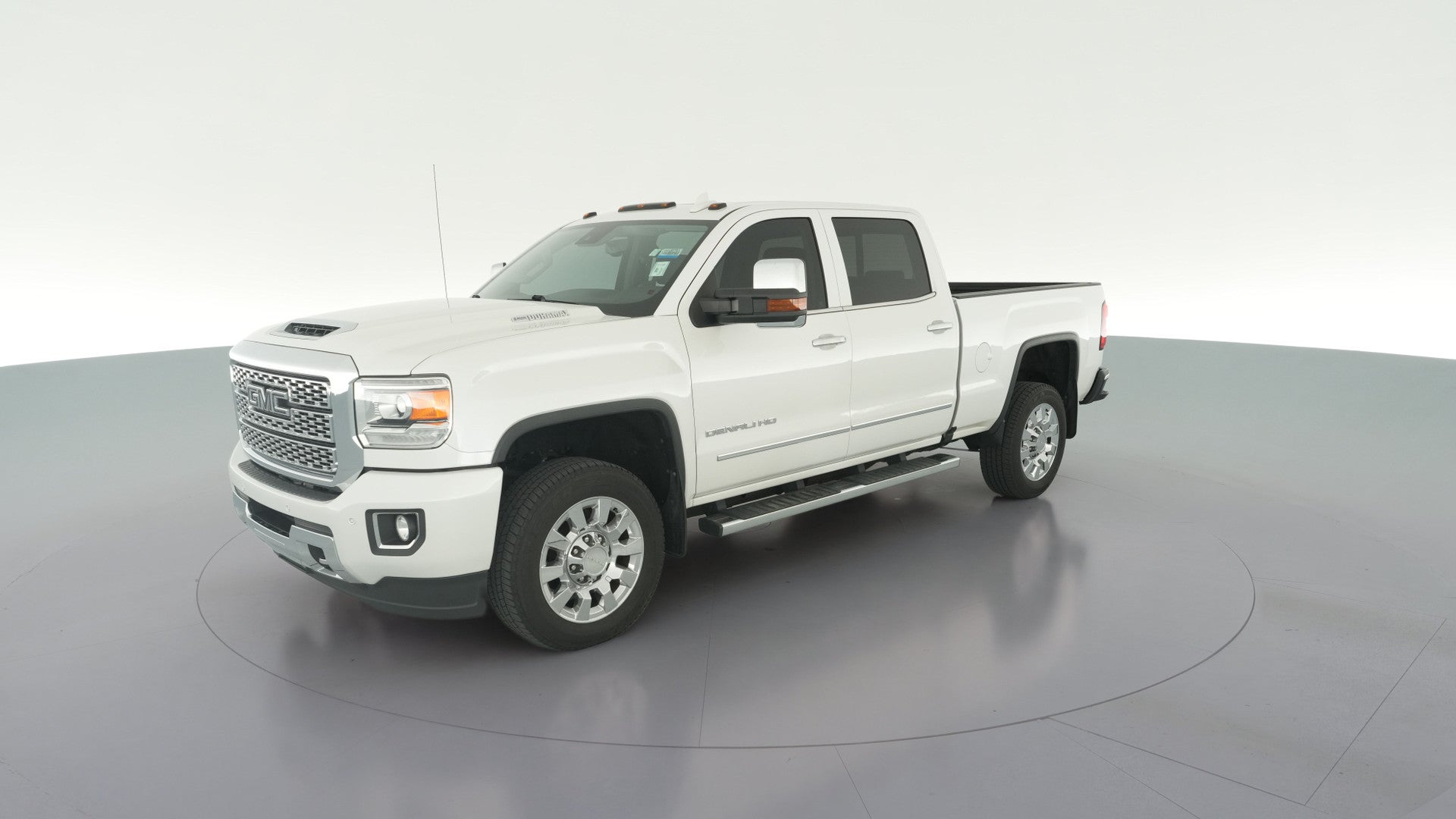 2018 GMC Sierra 2500 HD Crew Cab vehicle photo