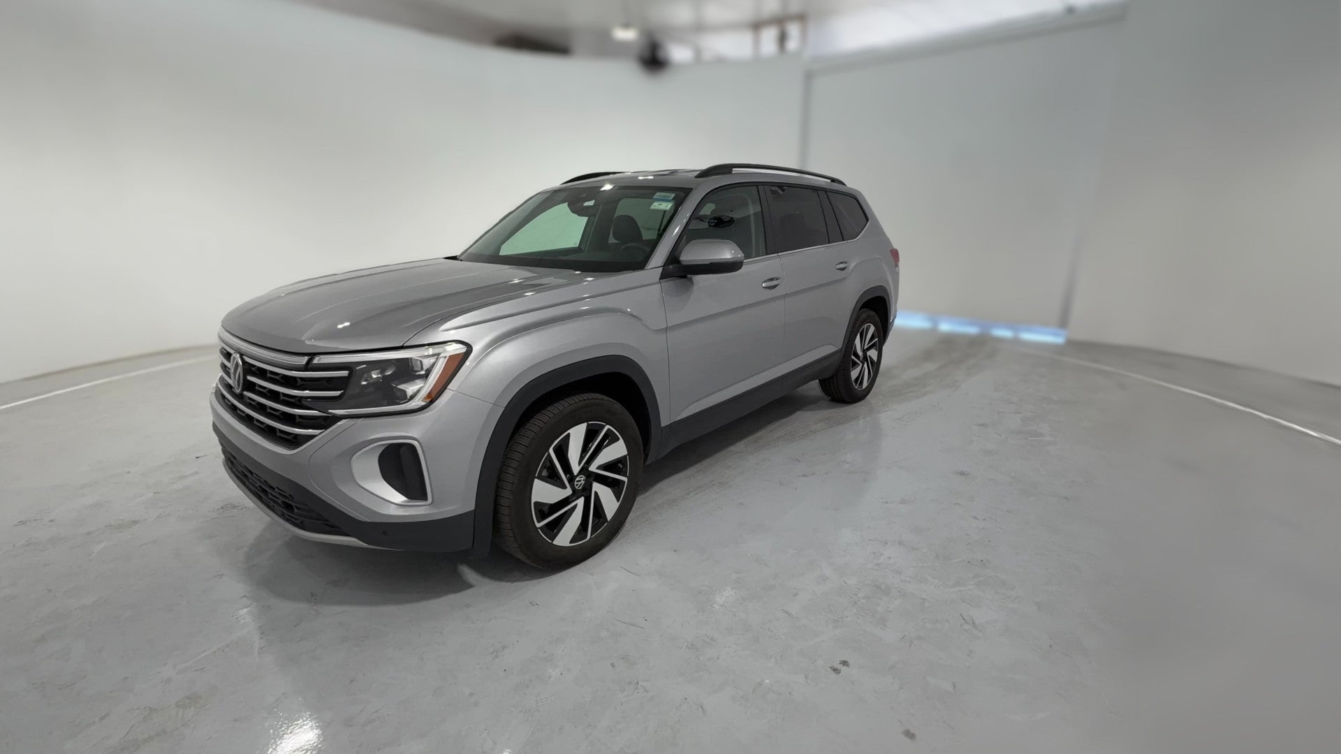 2026 Volkswagen Atlas vehicle photo