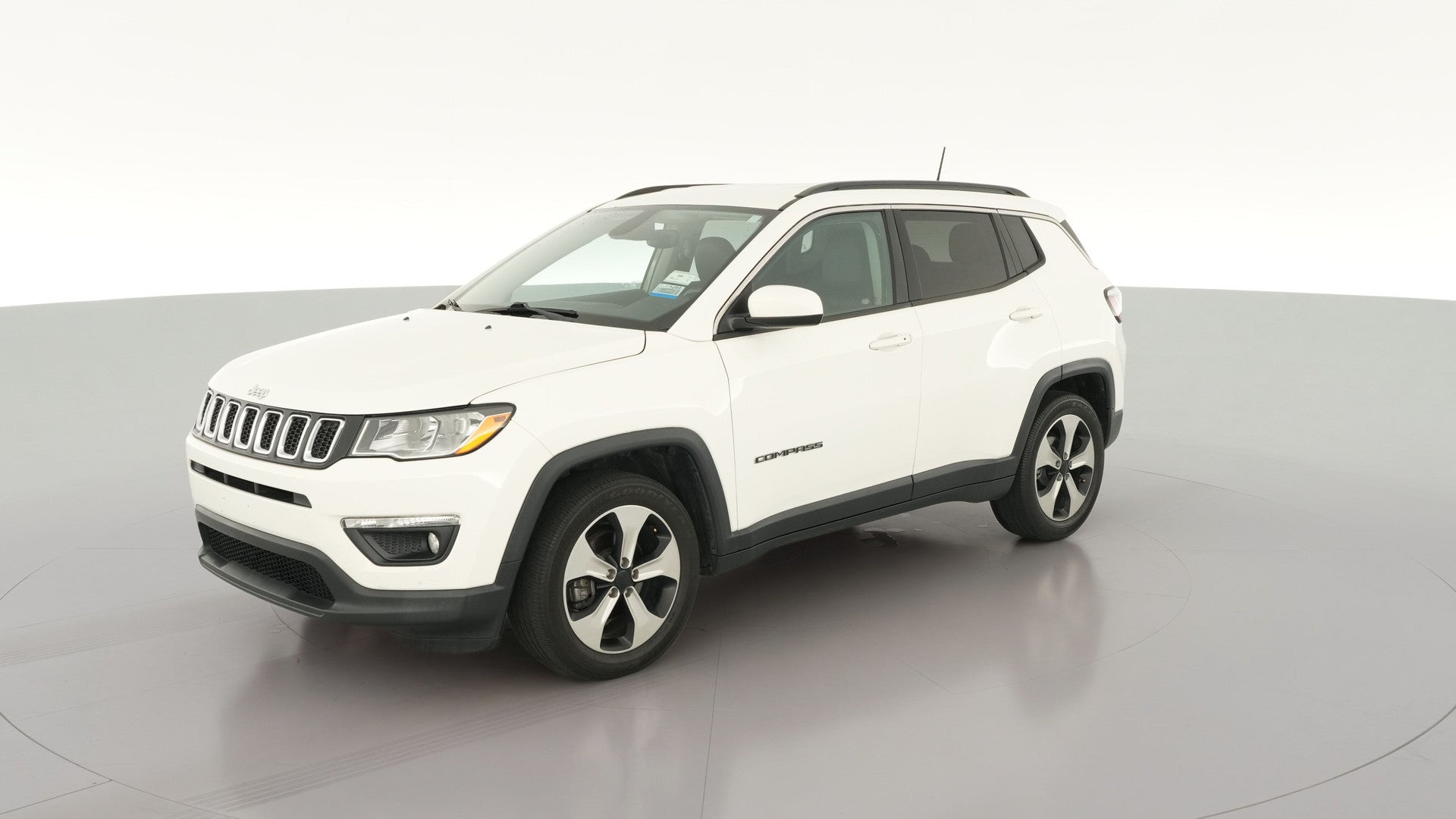 2018 Jeep Compass vehicle photo