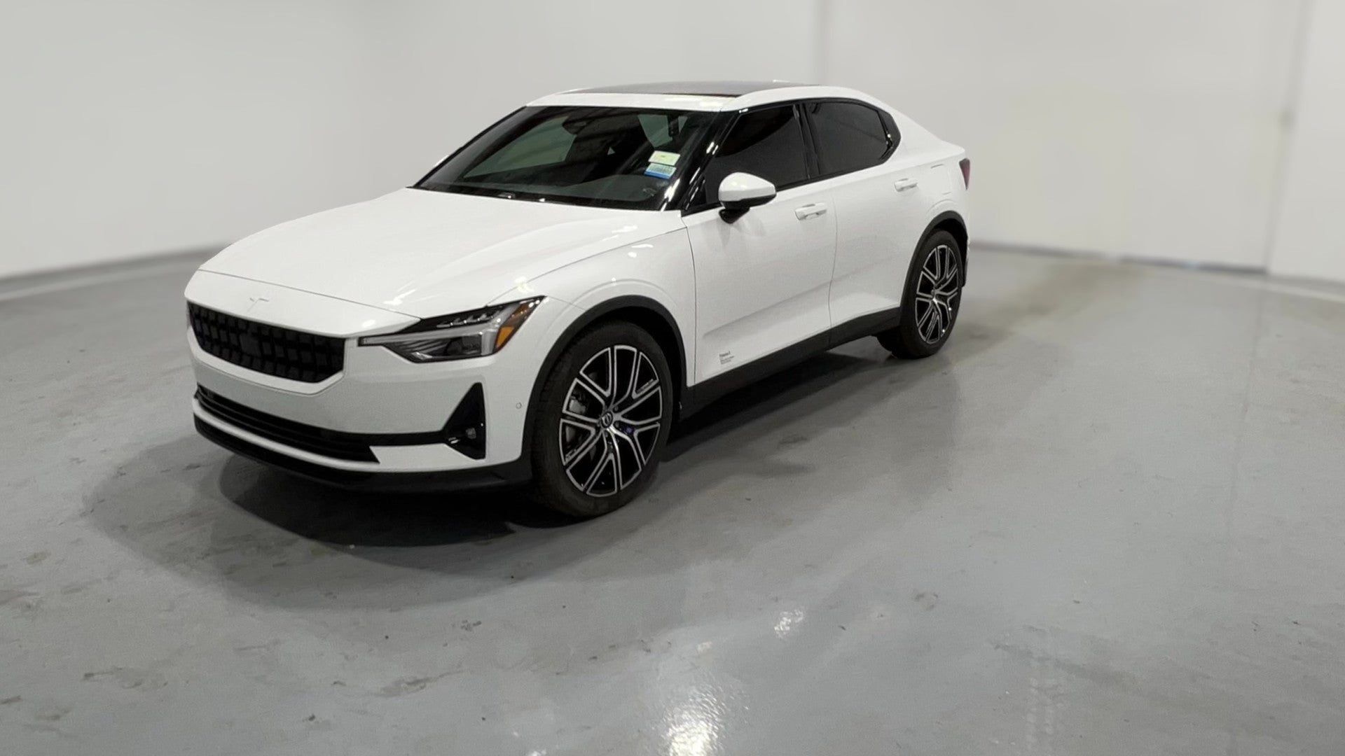 2022 Polestar 2 vehicle photo