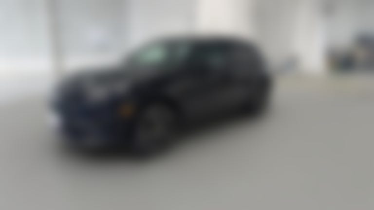 2021 Porsche Macan vehicle photo