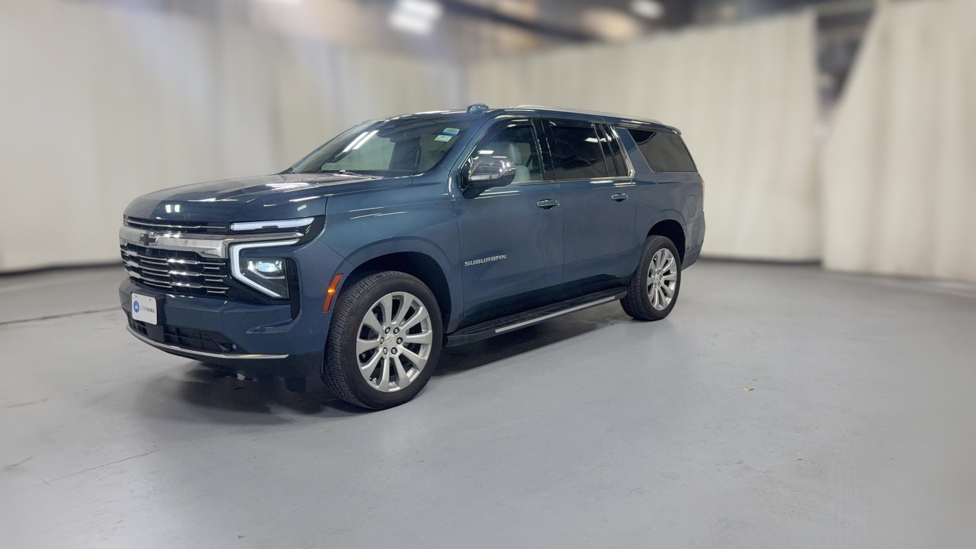 2025 Chevrolet Suburban vehicle photo
