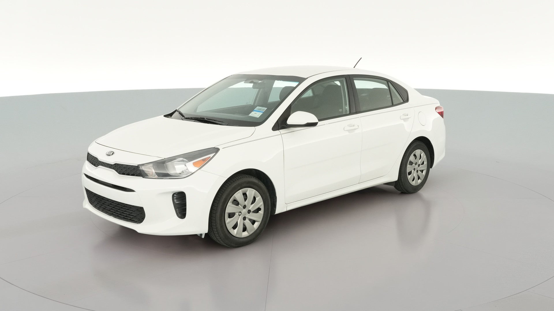 2018 Kia Rio vehicle photo