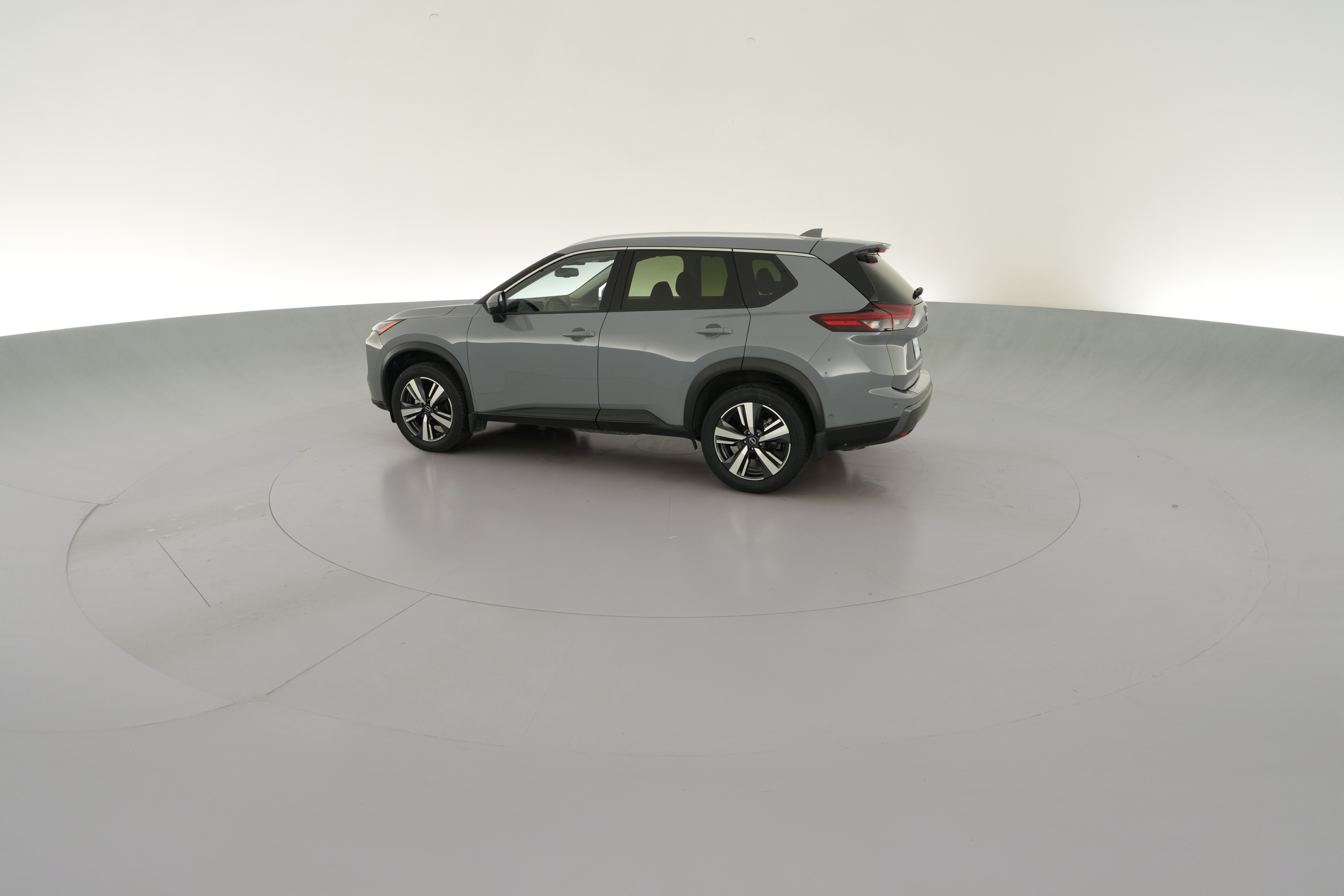 2025 Nissan Rogue SL - Photo 35