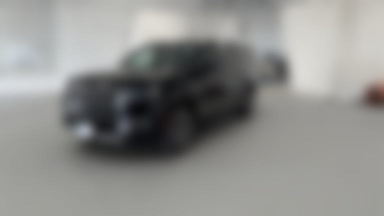 2024 Jeep Wagoneer L vehicle photo