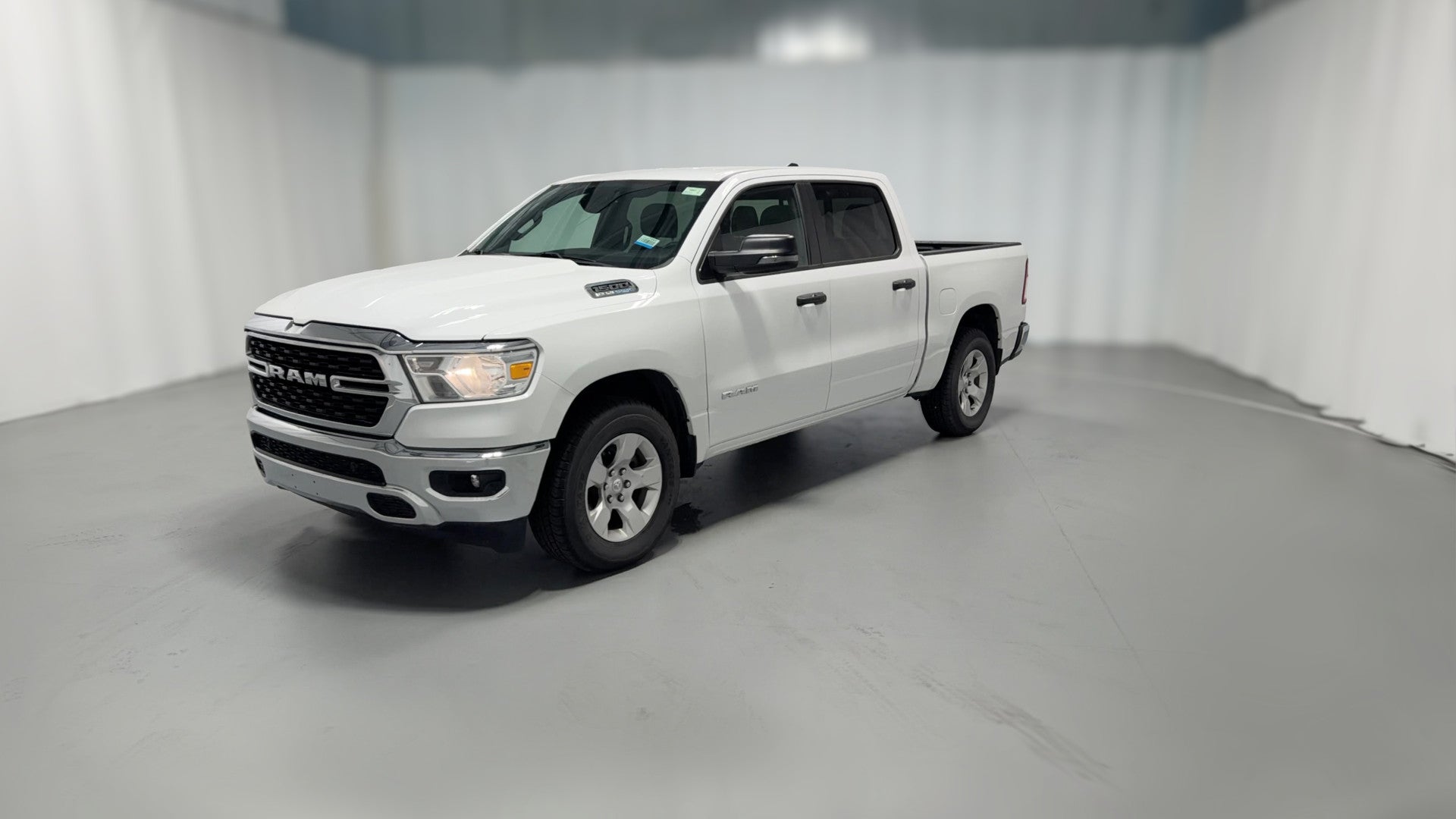 2024 Ram 1500 Crew Cab vehicle photo