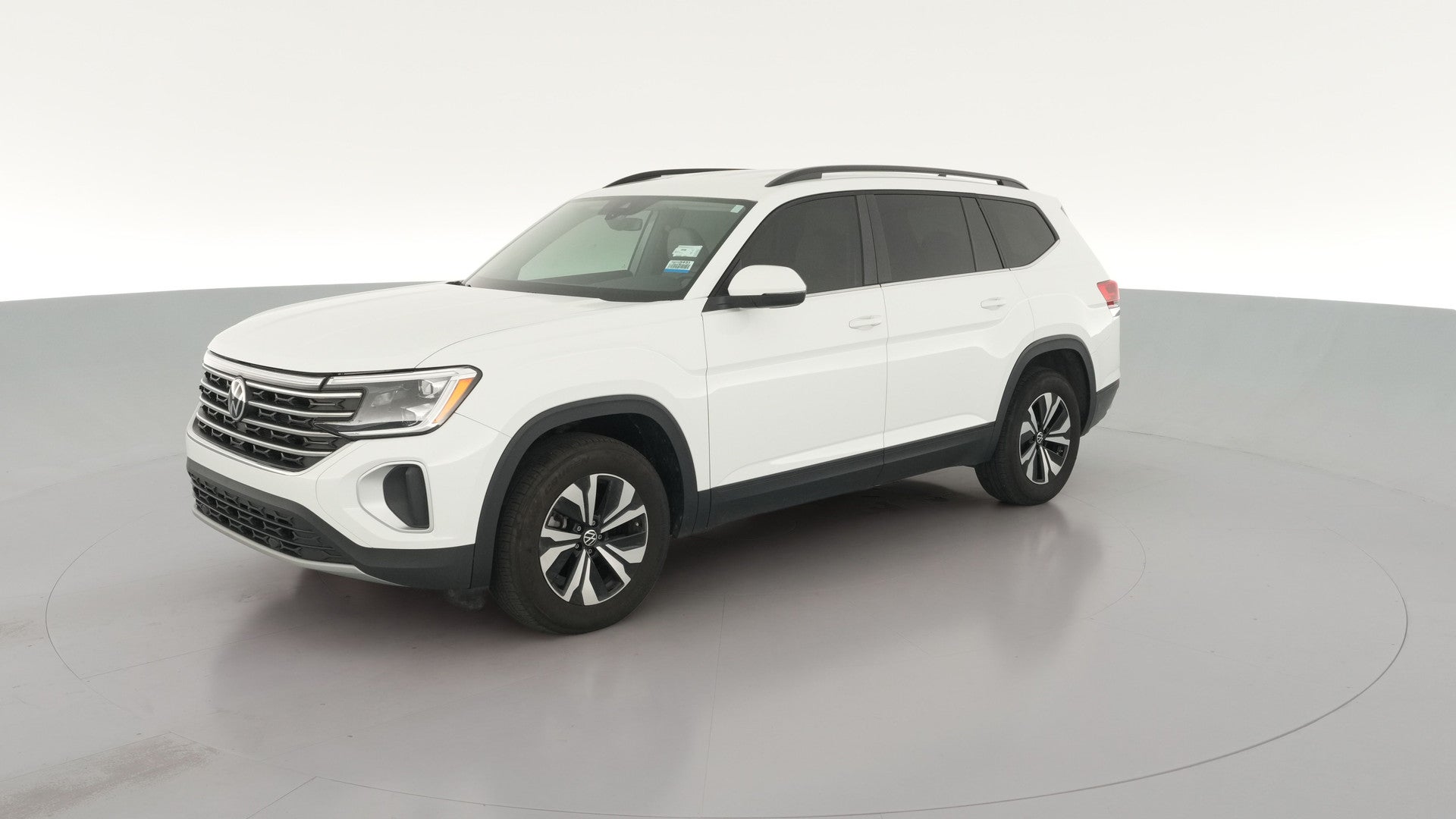 2024 Volkswagen Atlas vehicle photo