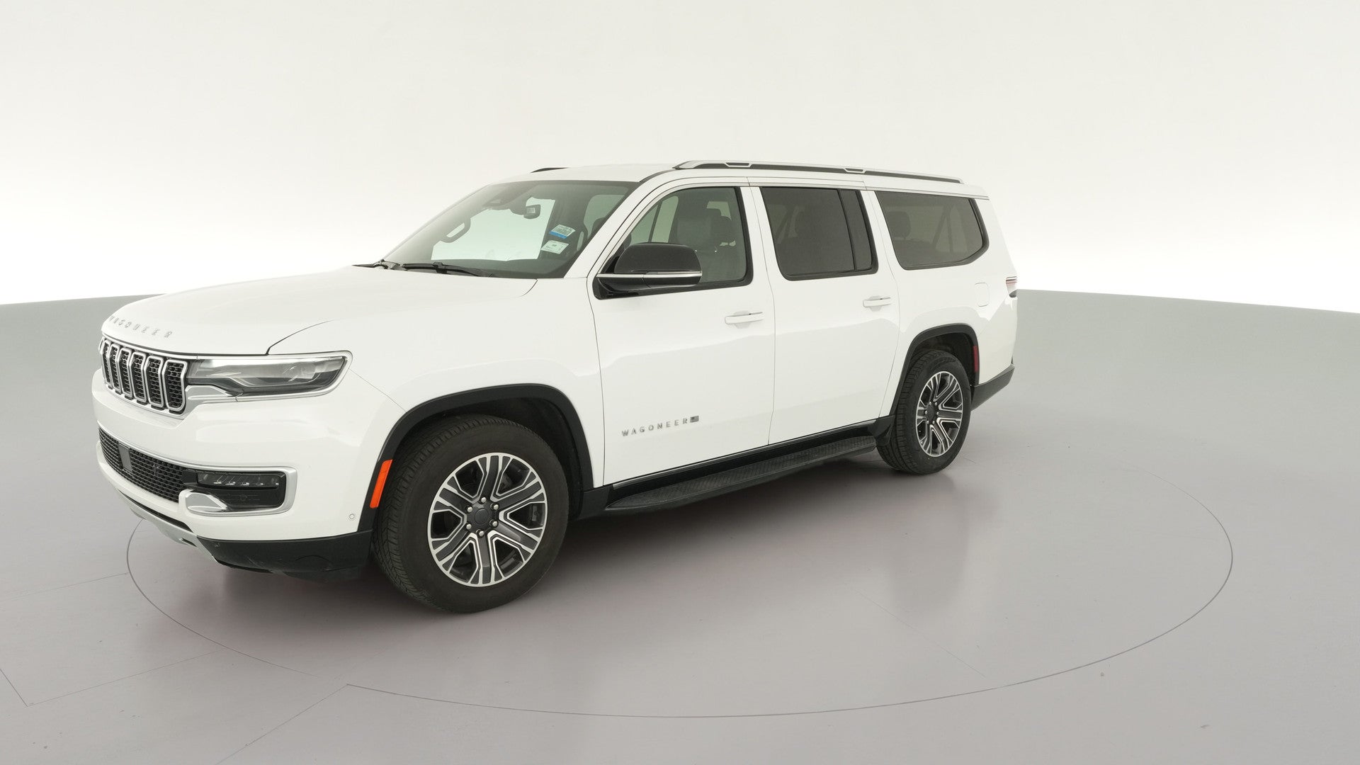 2023 Jeep Wagoneer L vehicle photo
