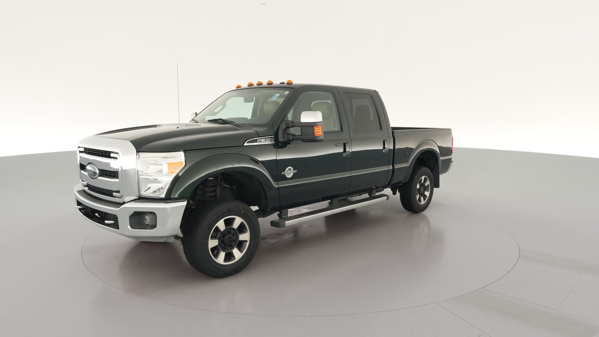 2016 Ford F350 Super Duty Crew Cab vehicle photo