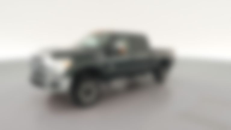 2016 Ford F350 Super Duty Crew Cab vehicle photo