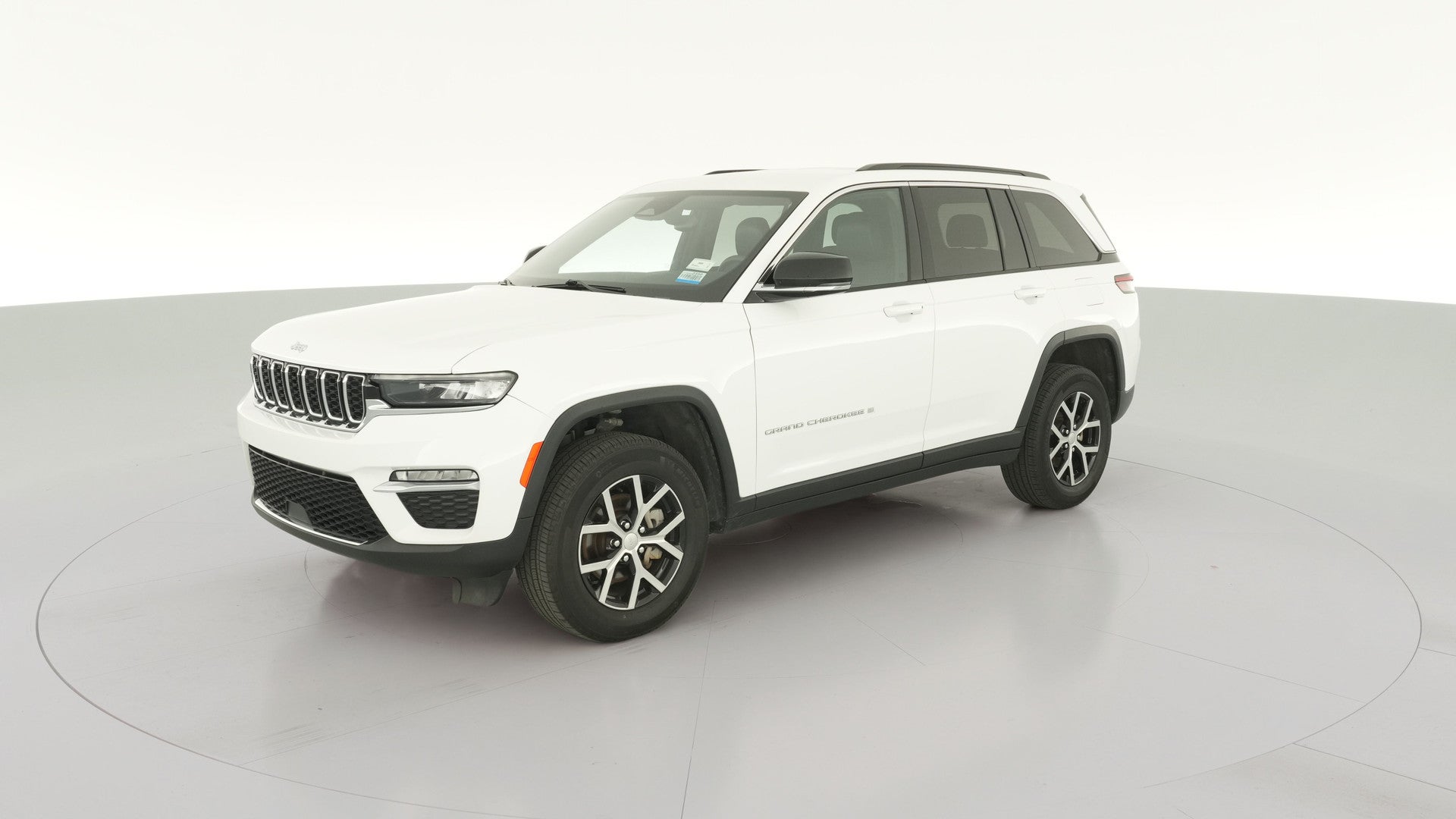 2024 Jeep Grand Cherokee vehicle photo