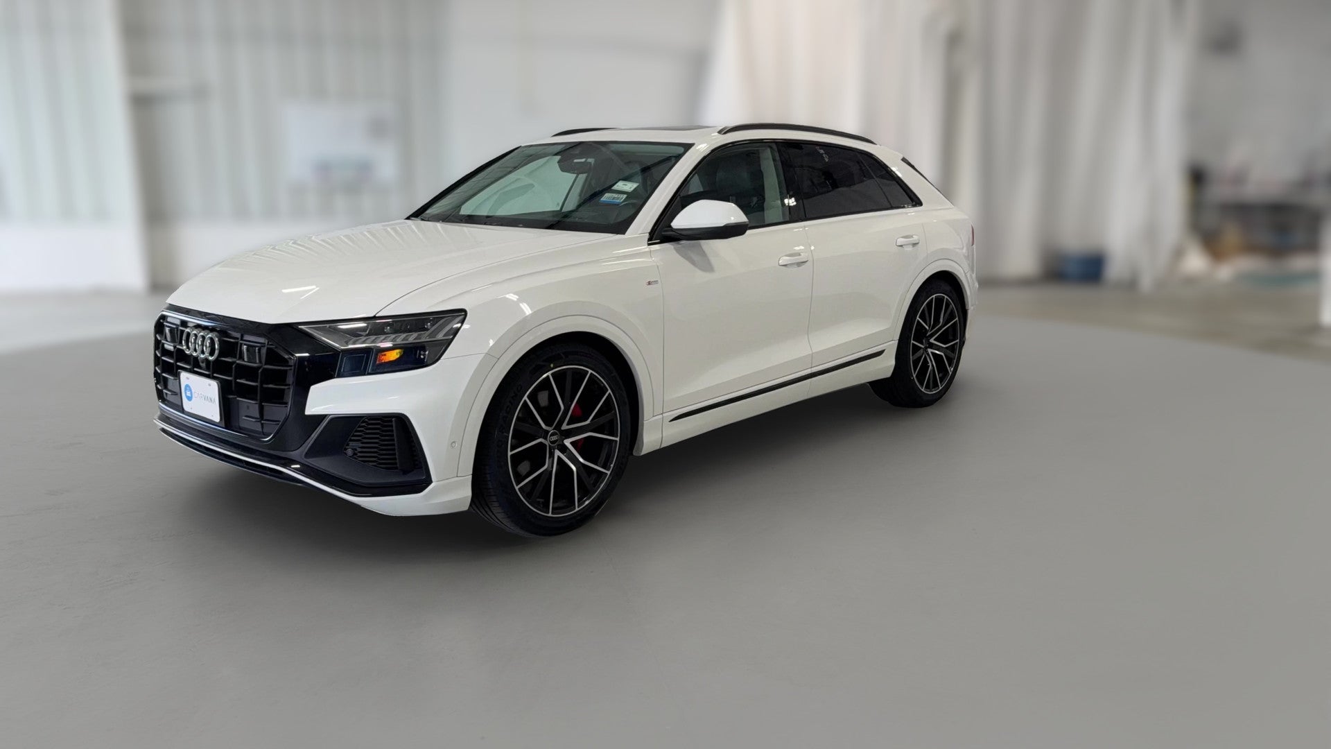 2022 Audi Q8 vehicle photo
