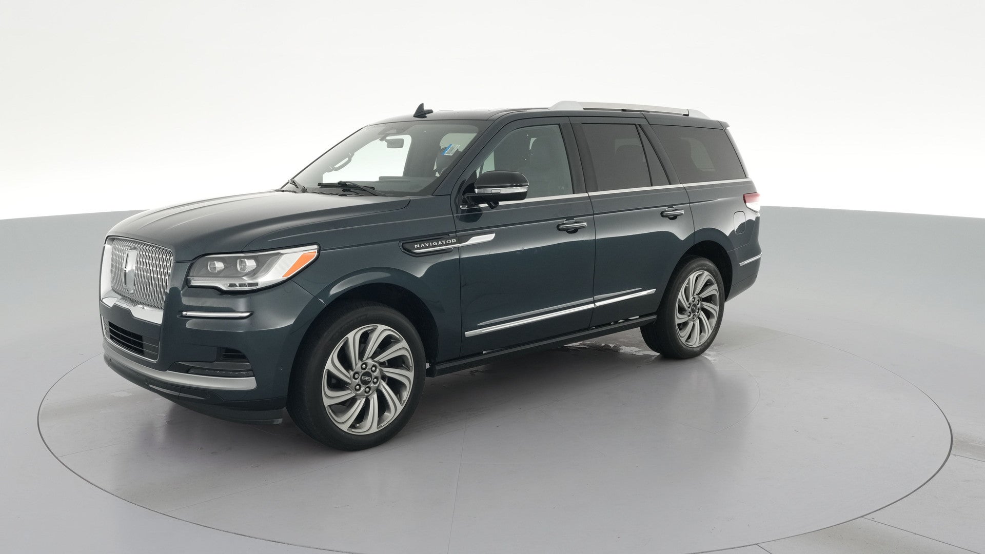 2022 Lincoln Navigator vehicle photo