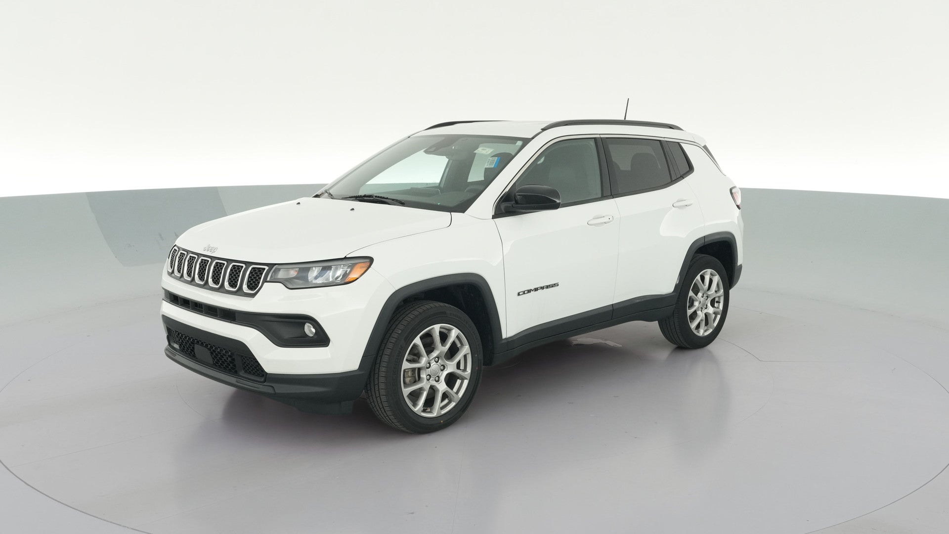 2023 Jeep Compass vehicle photo