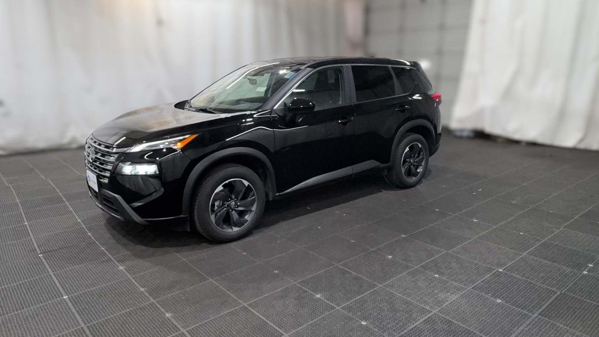 2025 Nissan Rogue vehicle photo