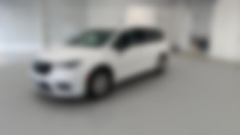 2024 Chrysler Pacifica vehicle photo