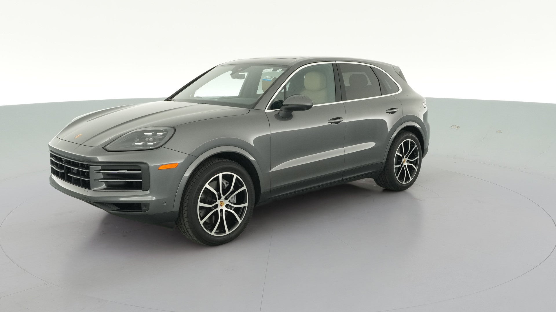2024 Porsche Cayenne vehicle photo